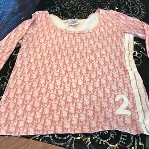 CUTE “ DIOR “ stretchy top